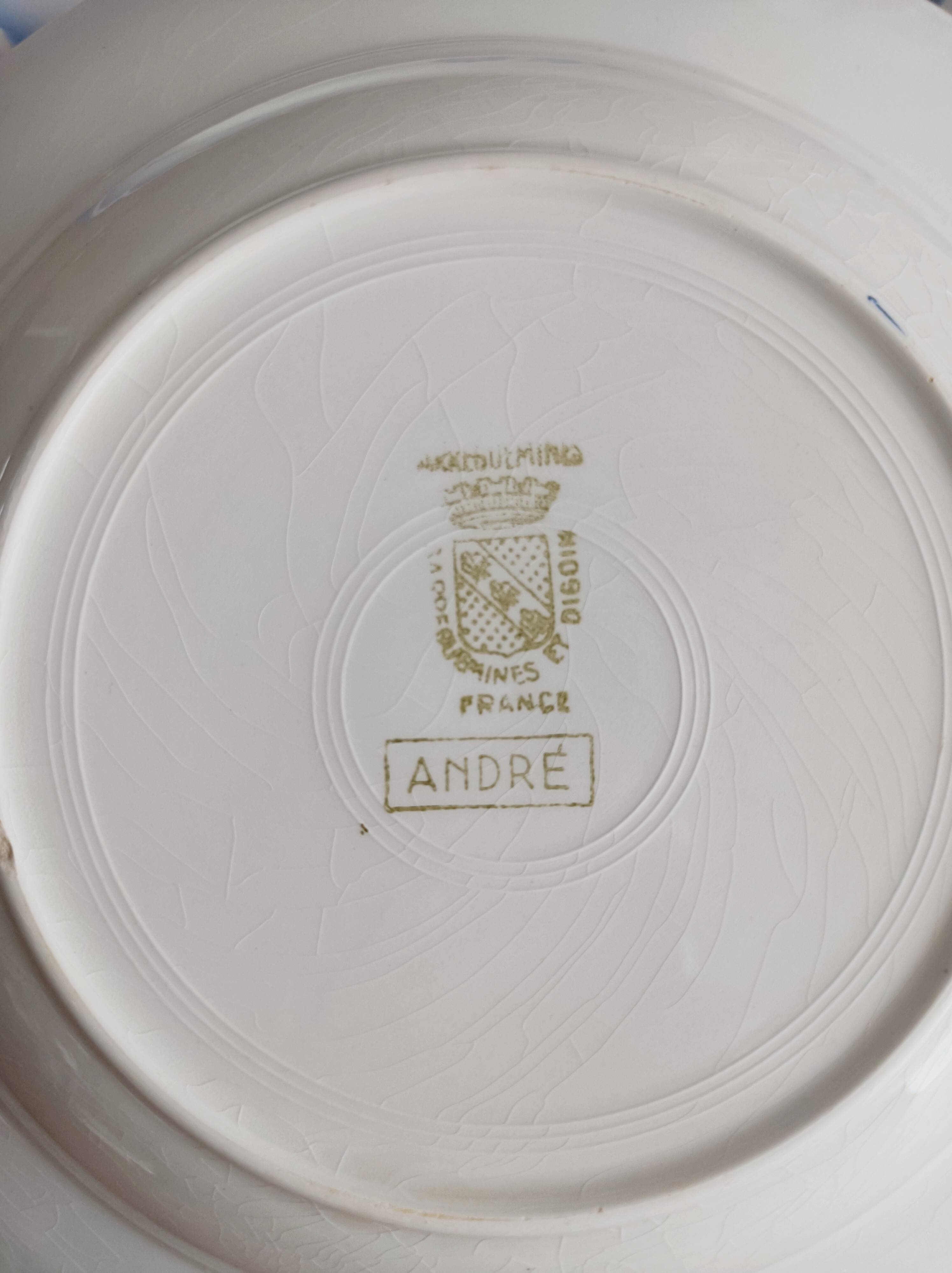 Set of 2 Sarreguemines soup plates, André