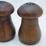 Salières et poivrières en bois
