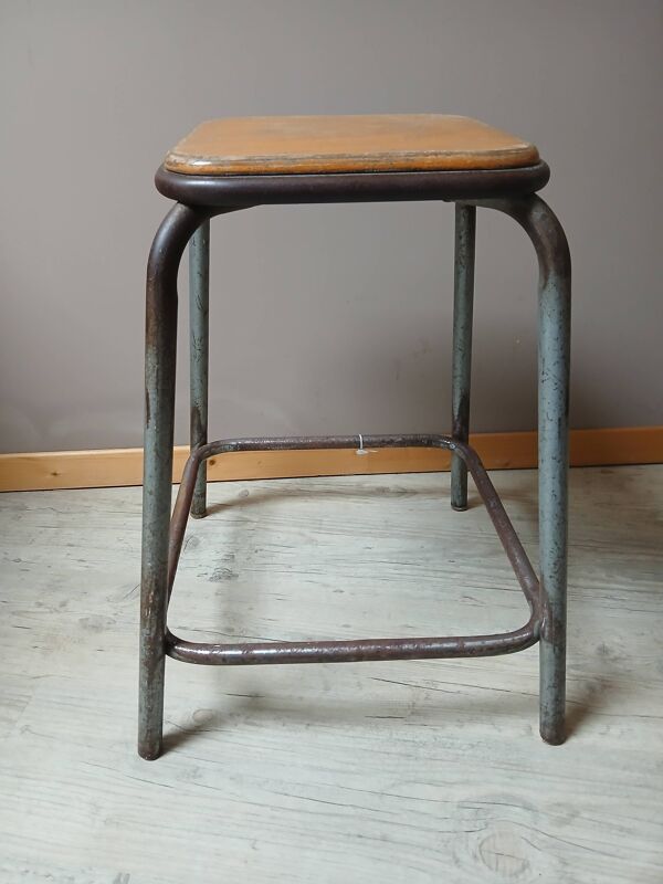 Tabouret industriel