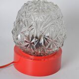 red globe lamp