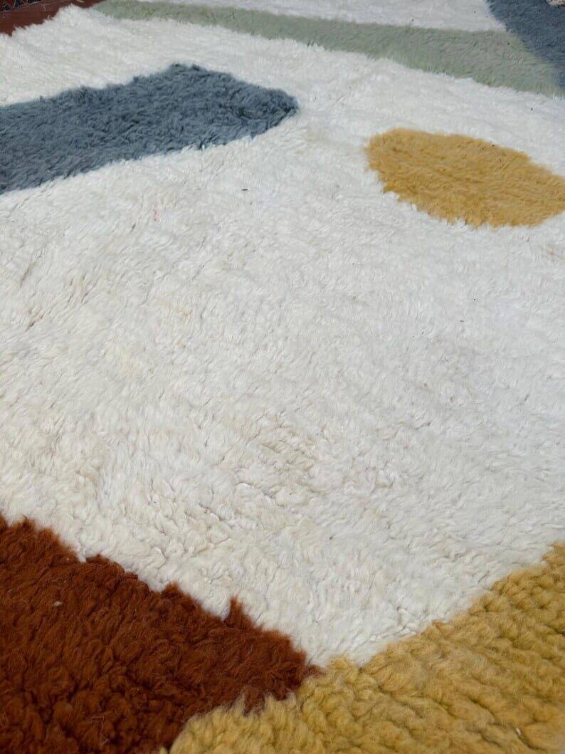 Handcrafted, colorful beni mrirt rug, size 150 x 250 cm