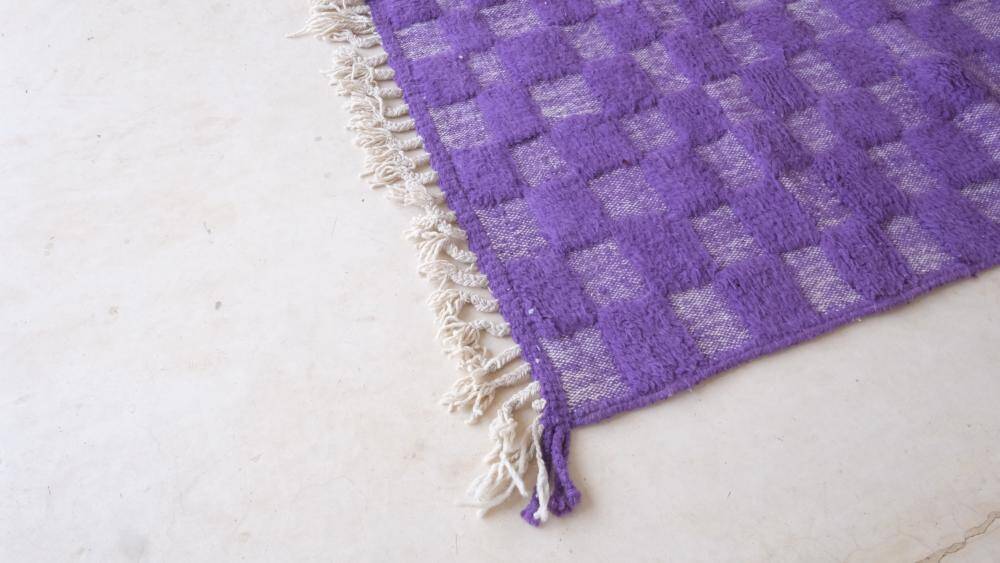 Purple Checkered Rug - 281 x 207 cm