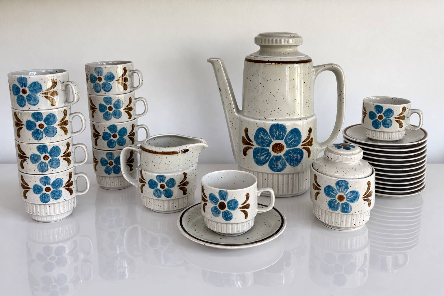 Vintage Bavaria coffee service – porcelain – blue flowers – 24 pieces – 70s