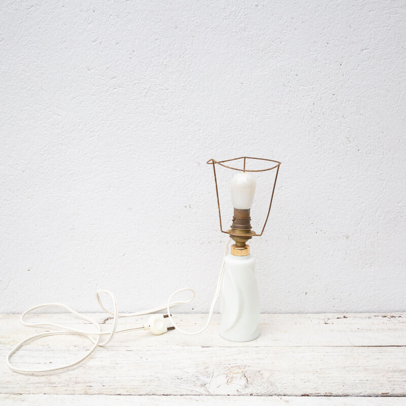 White glass walker arcopal plissopal
