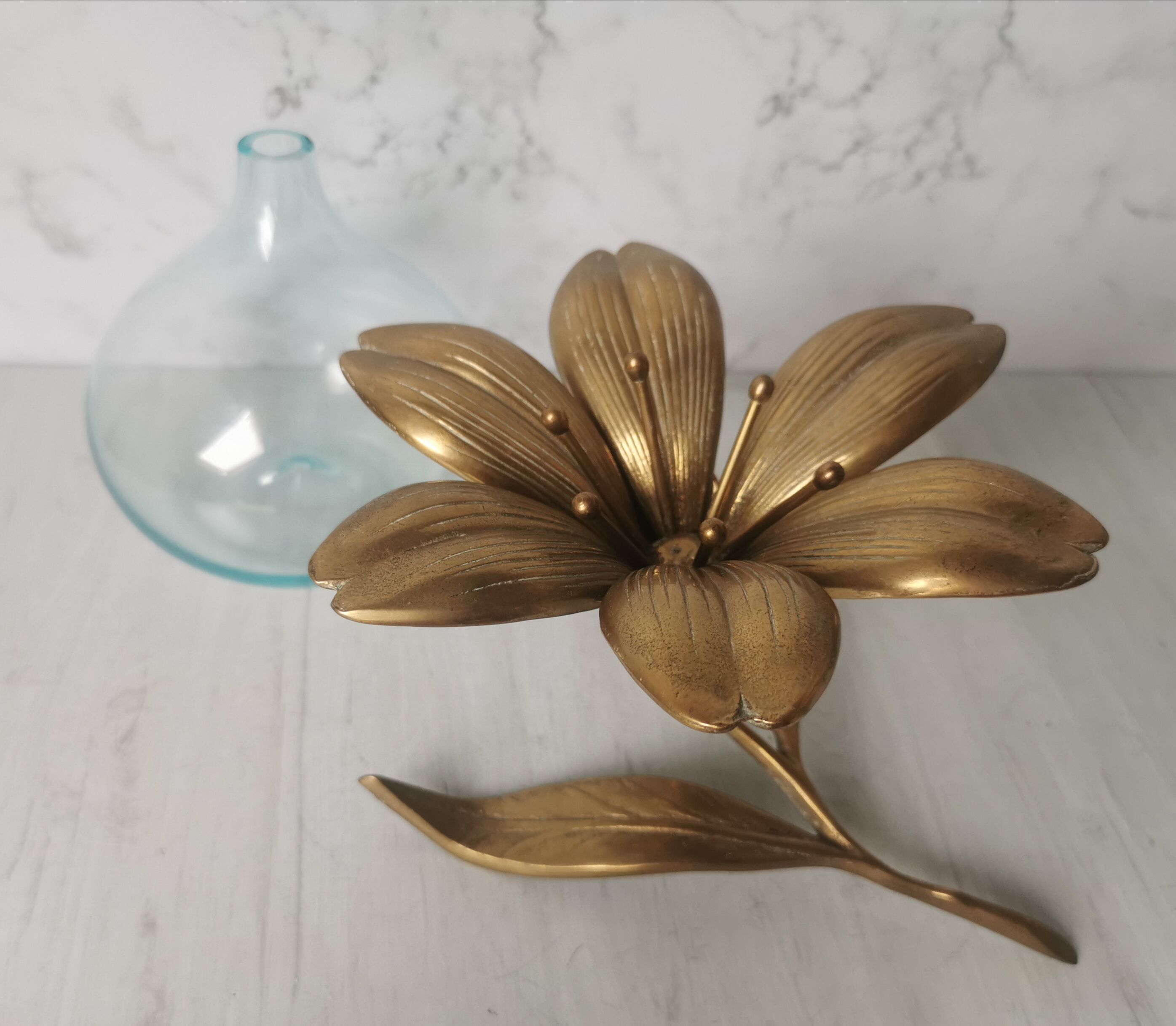 Brass ashtray fleur de lys with petals