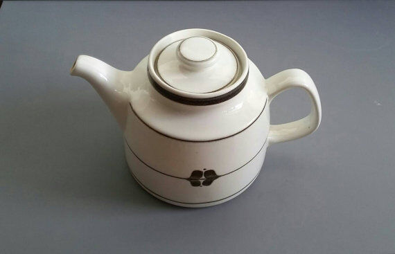 Teapot, Rörstrand manufactured in Sweden 70's