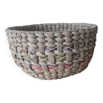 Wicker basket