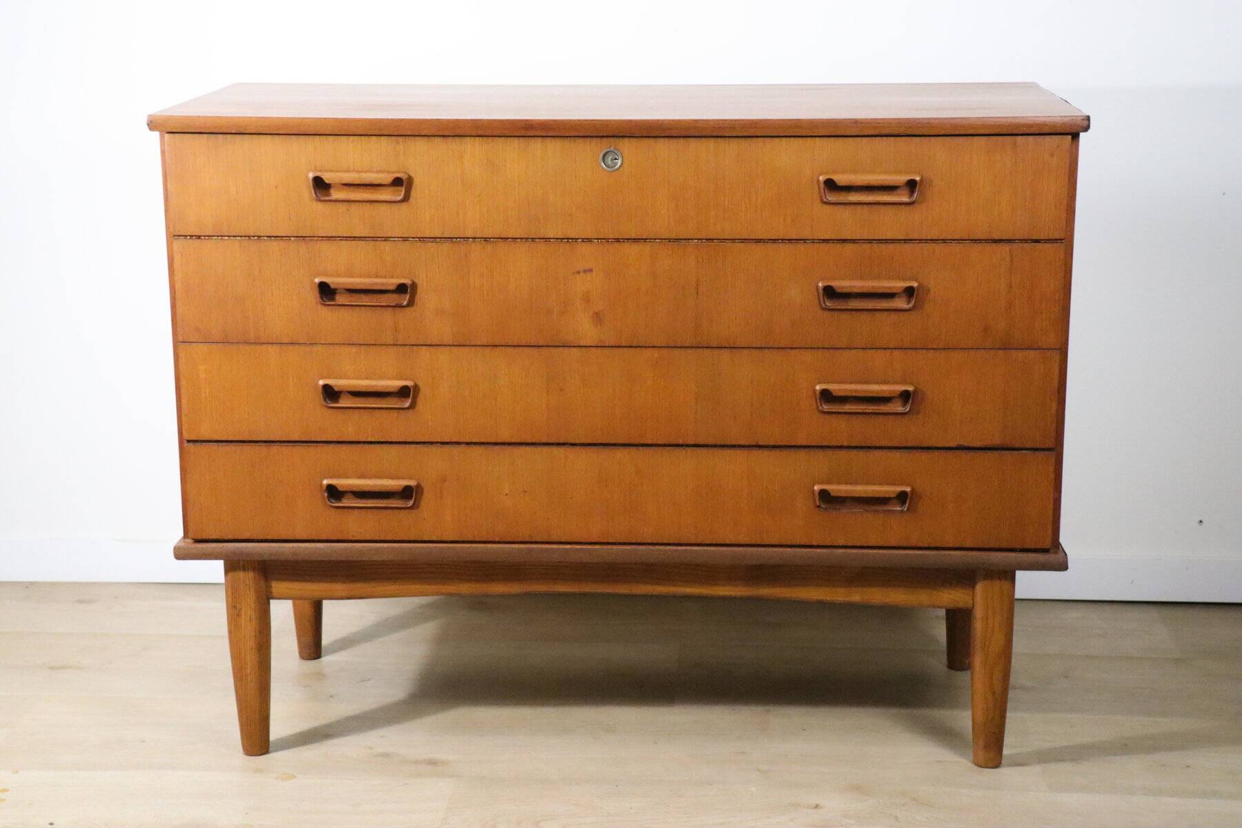 Scandinavian teak chest of drawers, 1960