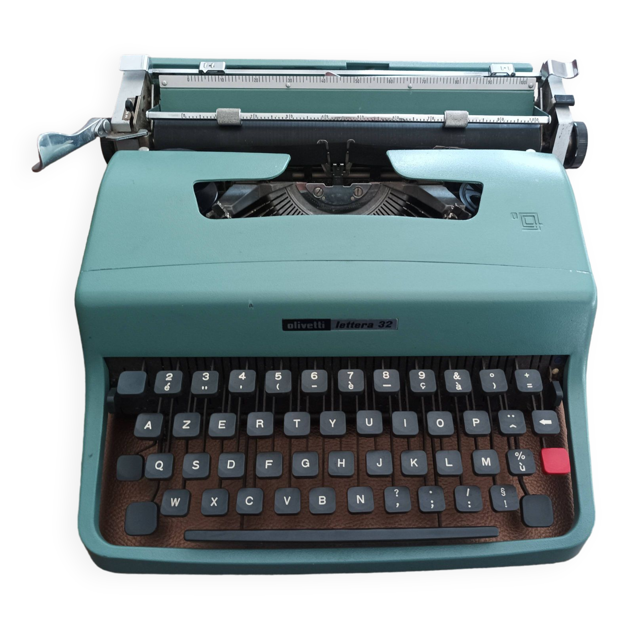 Olivetti Lettera 32 typewriter