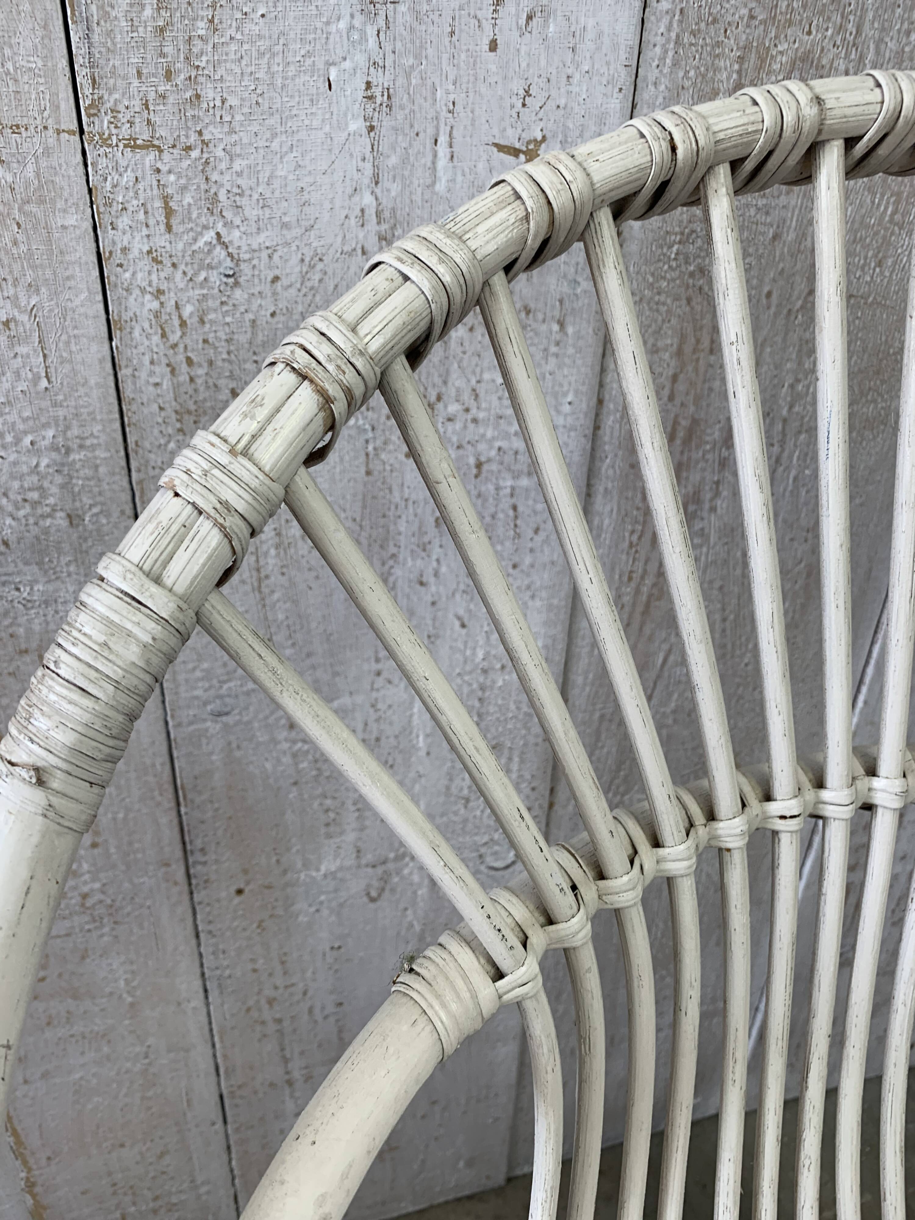 Fauteuil en rotin vintage