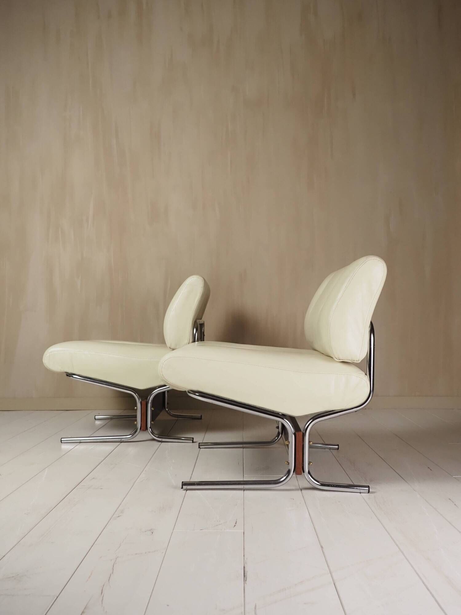 Rare pair of "Caracas" lounge chairs by Pierre Guariche, 1960s