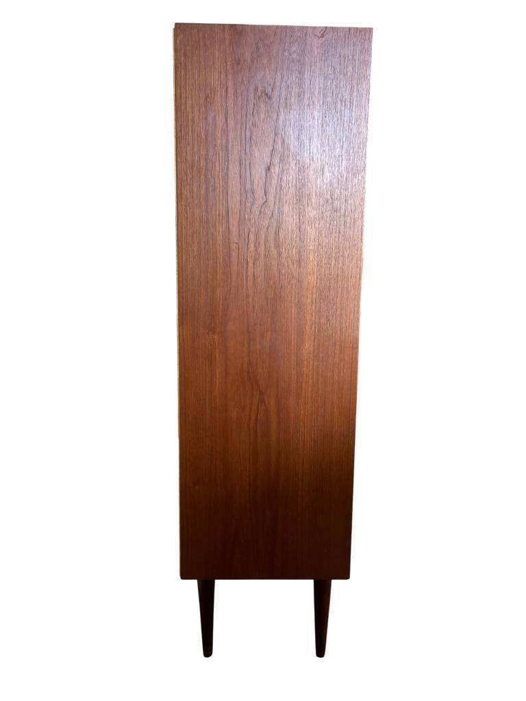 Vintage wooden bookcase/sideboard/bar