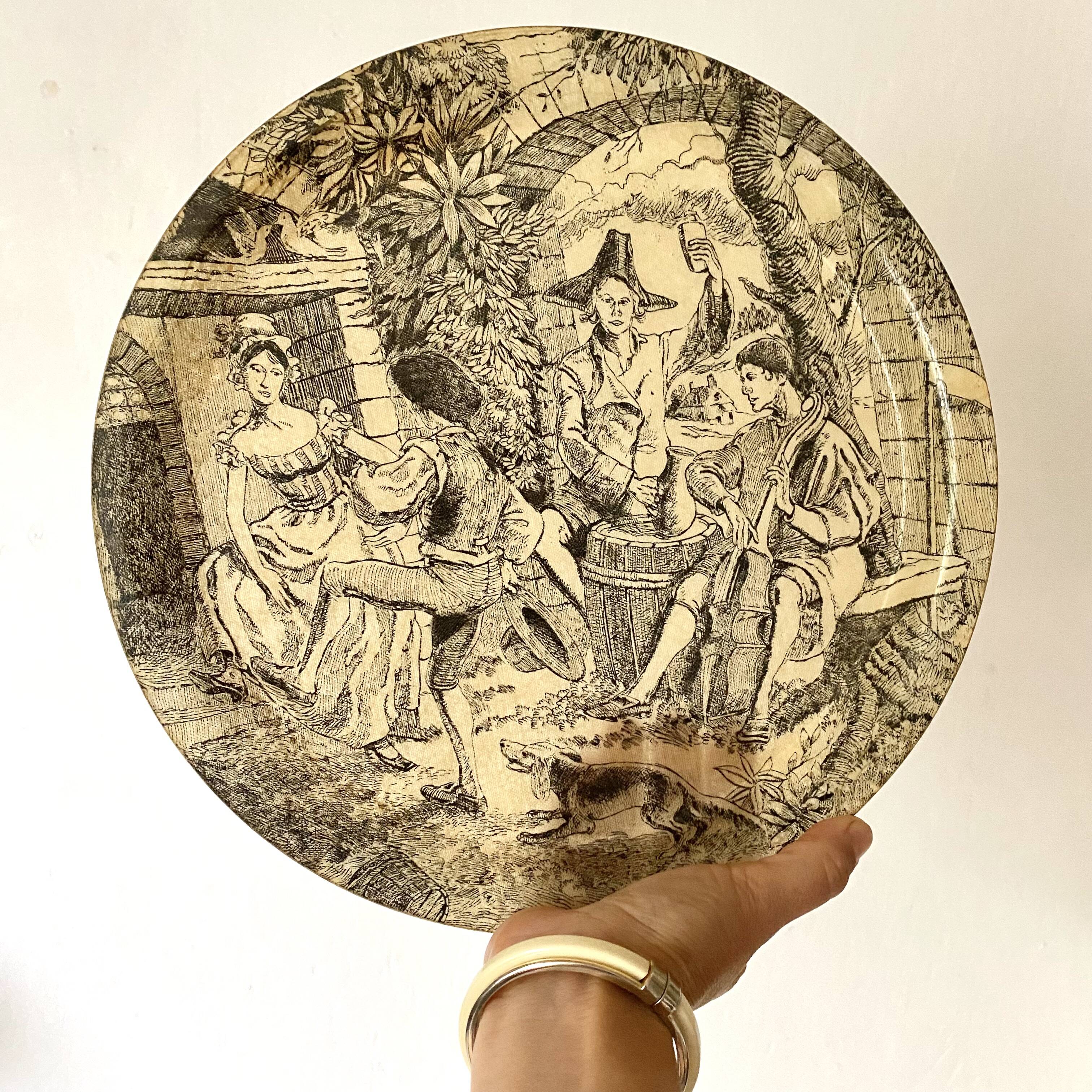 Tray on foot, 50s-60s
