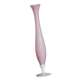 Vase en opaline rose