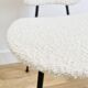 Chaise années 50 en tissu bouclette
