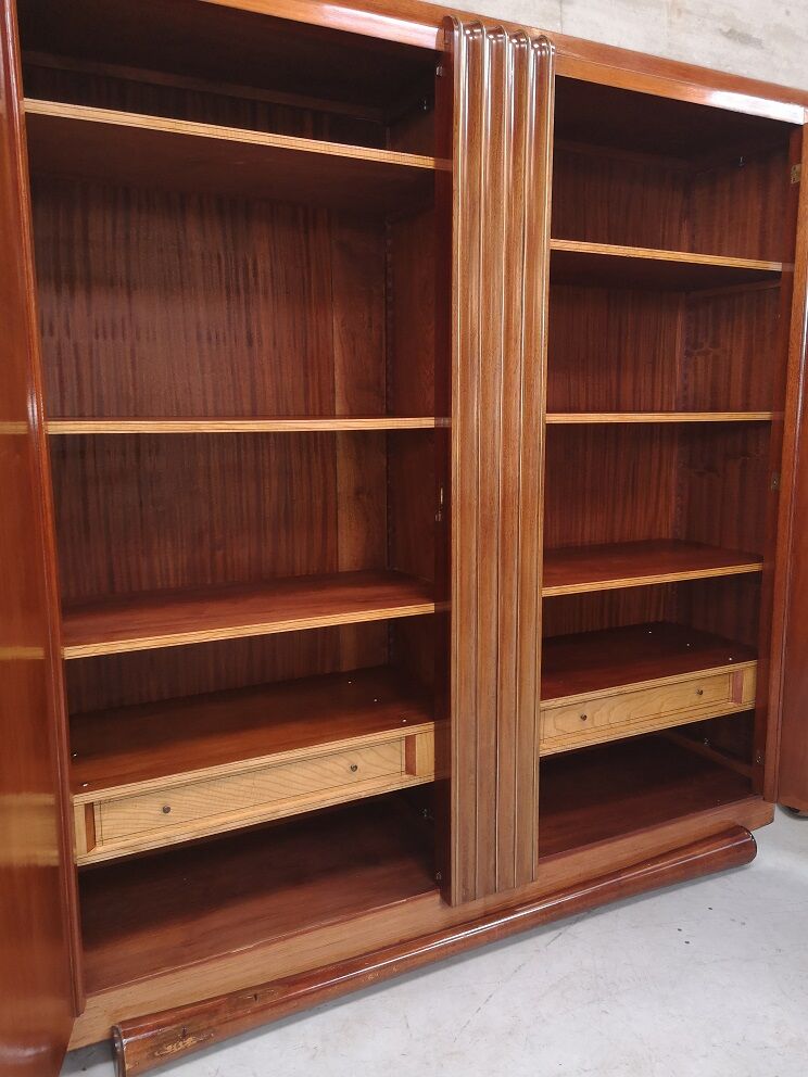 Armoire en palissandre des Indes art déco 1940