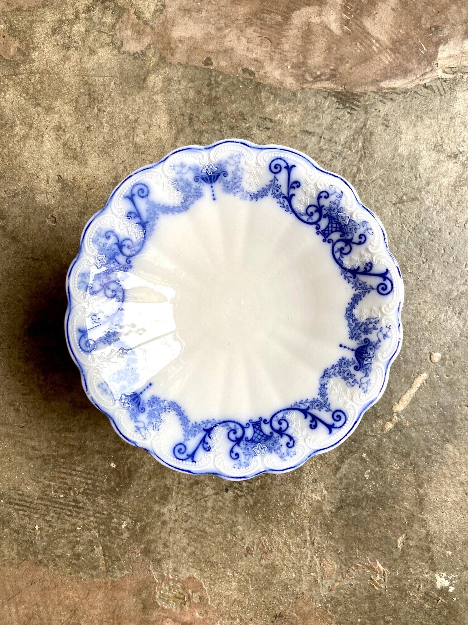 Sarreguemines compotier in blue earthenware, “Basket” service