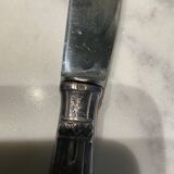 12 couteaux . métal argenté . art deco