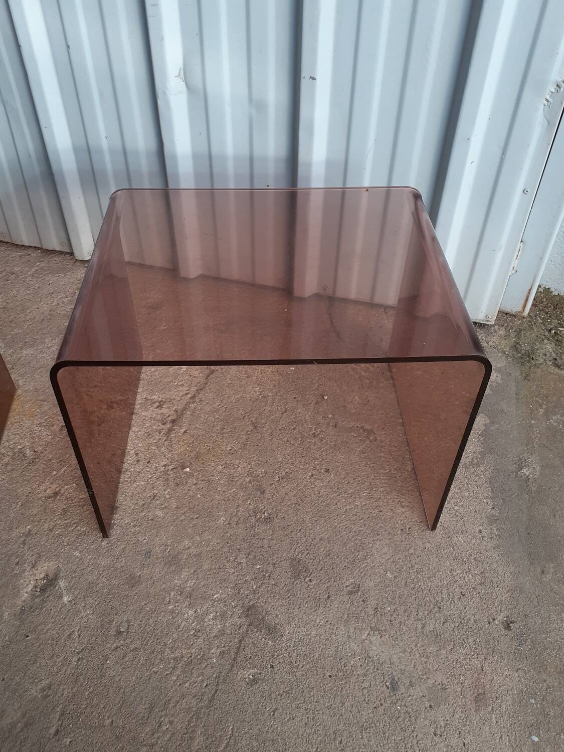 Michel Dumas nesting table