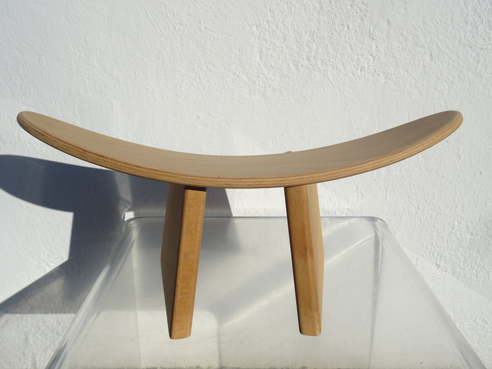 Shoggi stool by Alain Gaubert