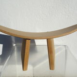 Shoggi stool by Alain Gaubert