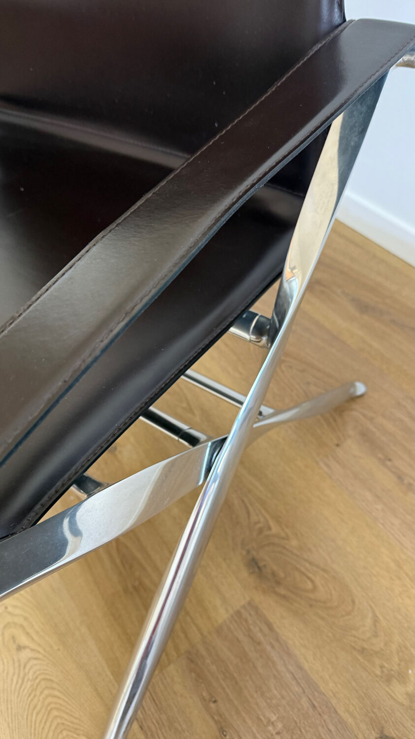 Beverly Armchair – B&B Italia – designed by Antonio Citterio