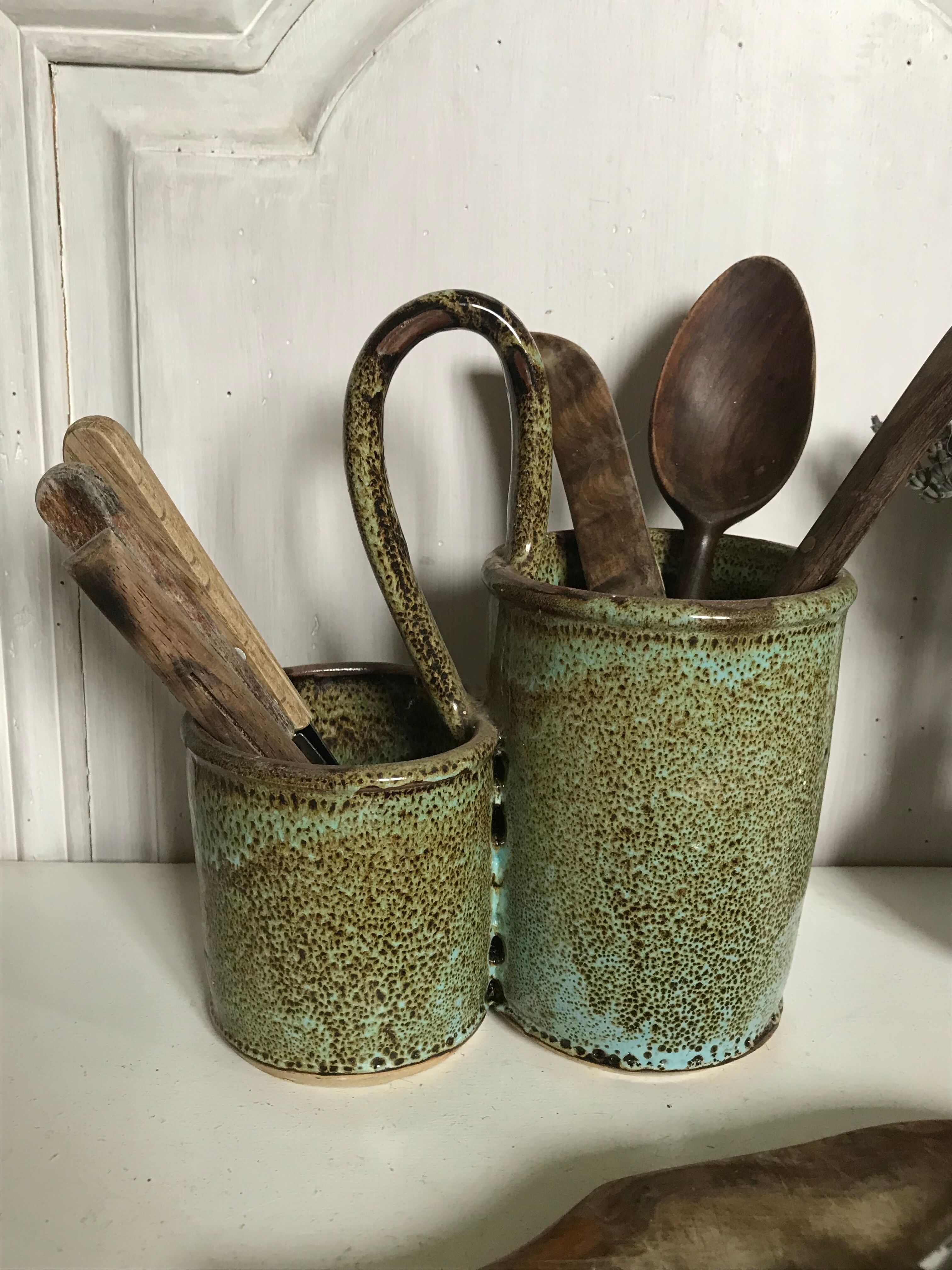 Ceramic pot