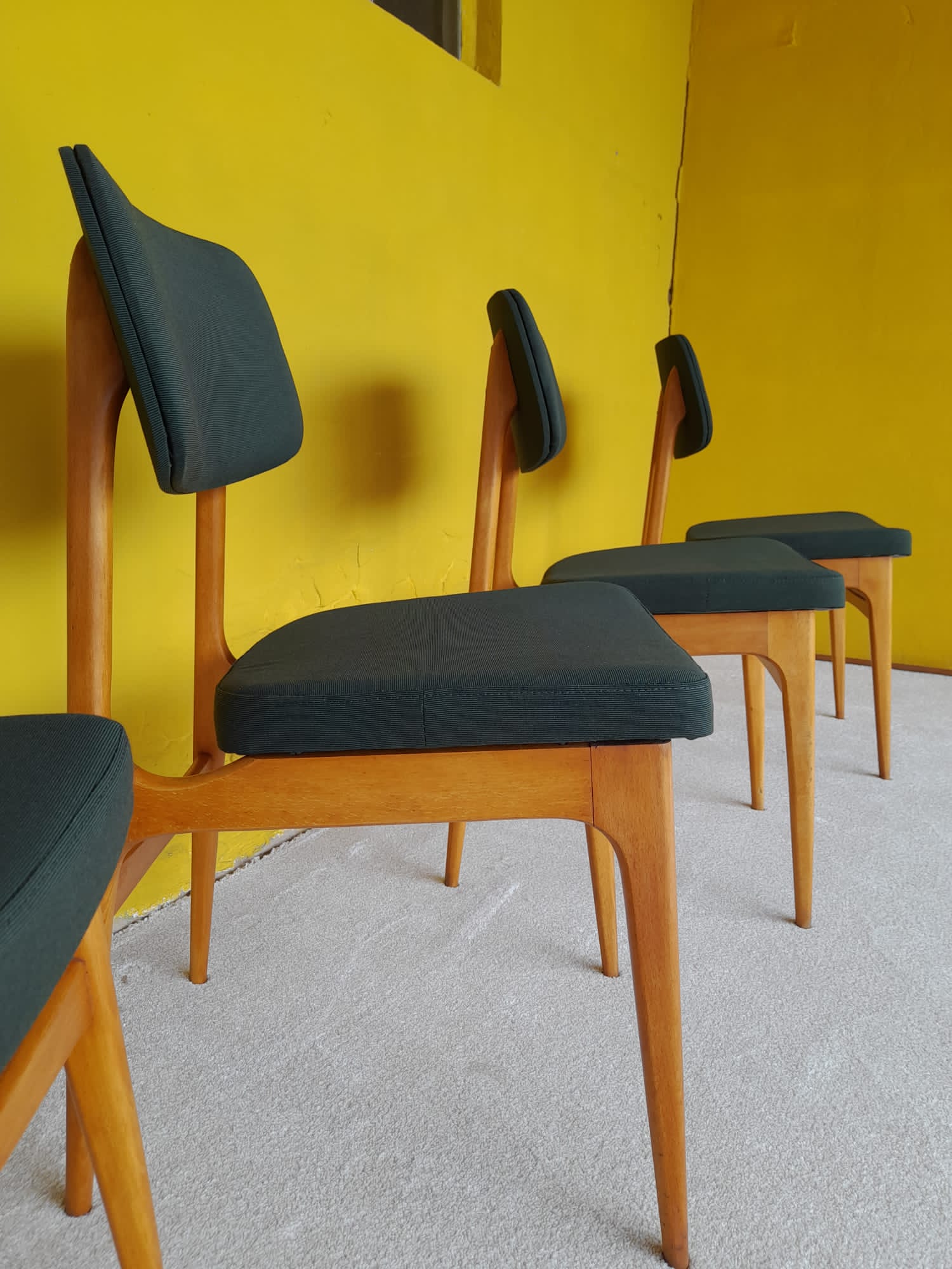 4 Stella chairs in Scandinavian style around 1960