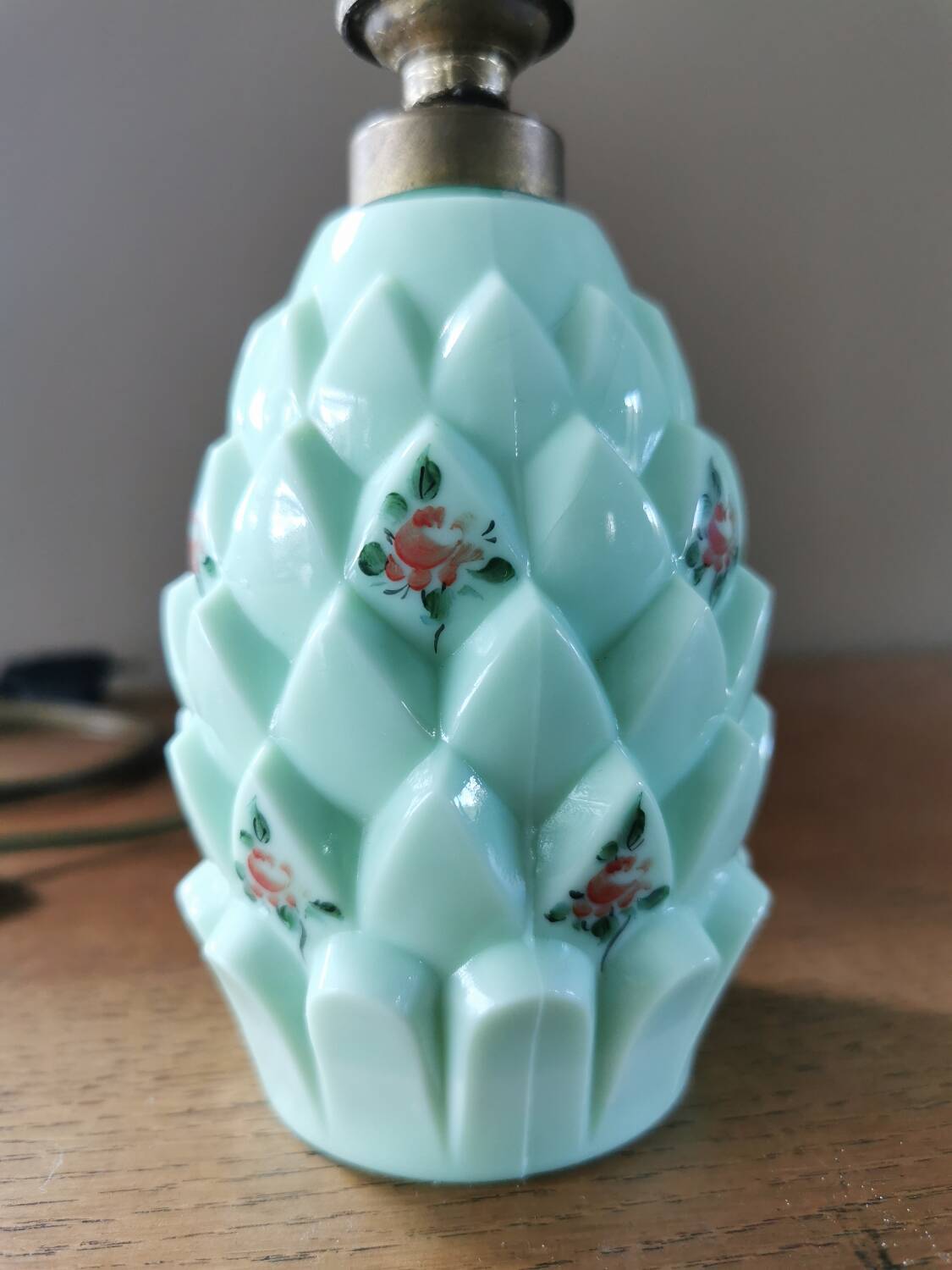 Small vintage pineapple lamp