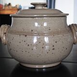 Ceramic soup tureen