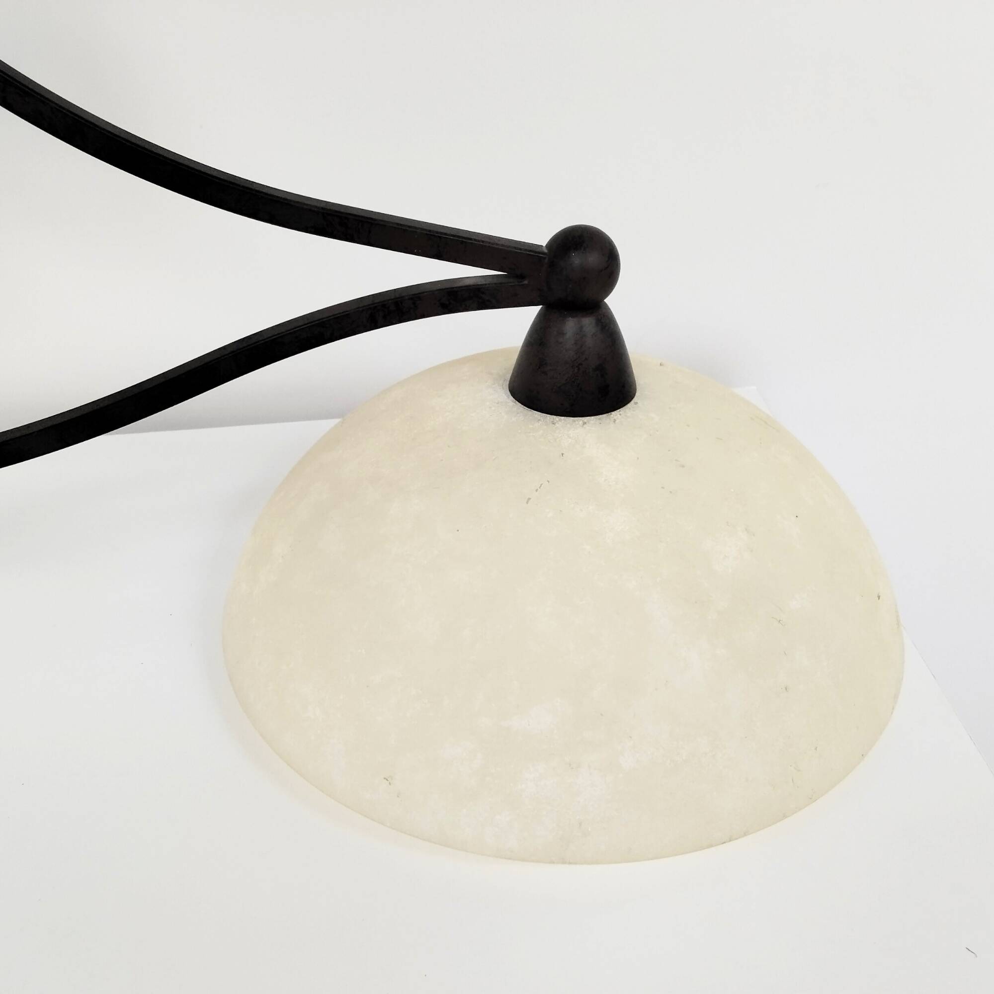 Billiard pendant light with double opaline lampshade