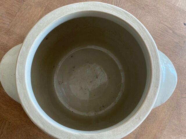 Sandstone pot