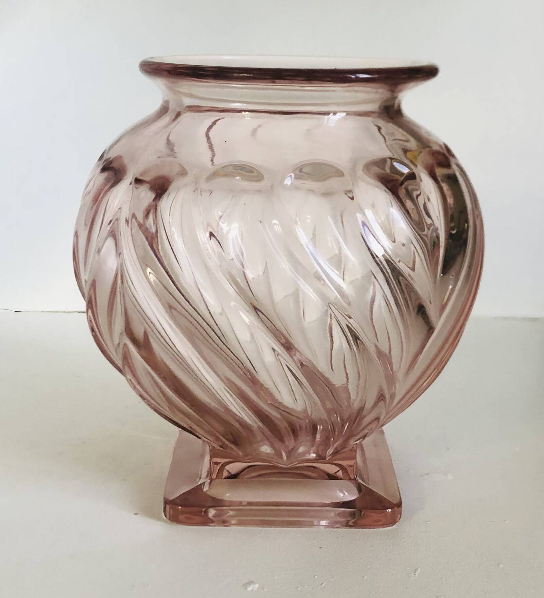 Vase en verre art déco Rosaline par Rudolf Schrötter pour Inwald