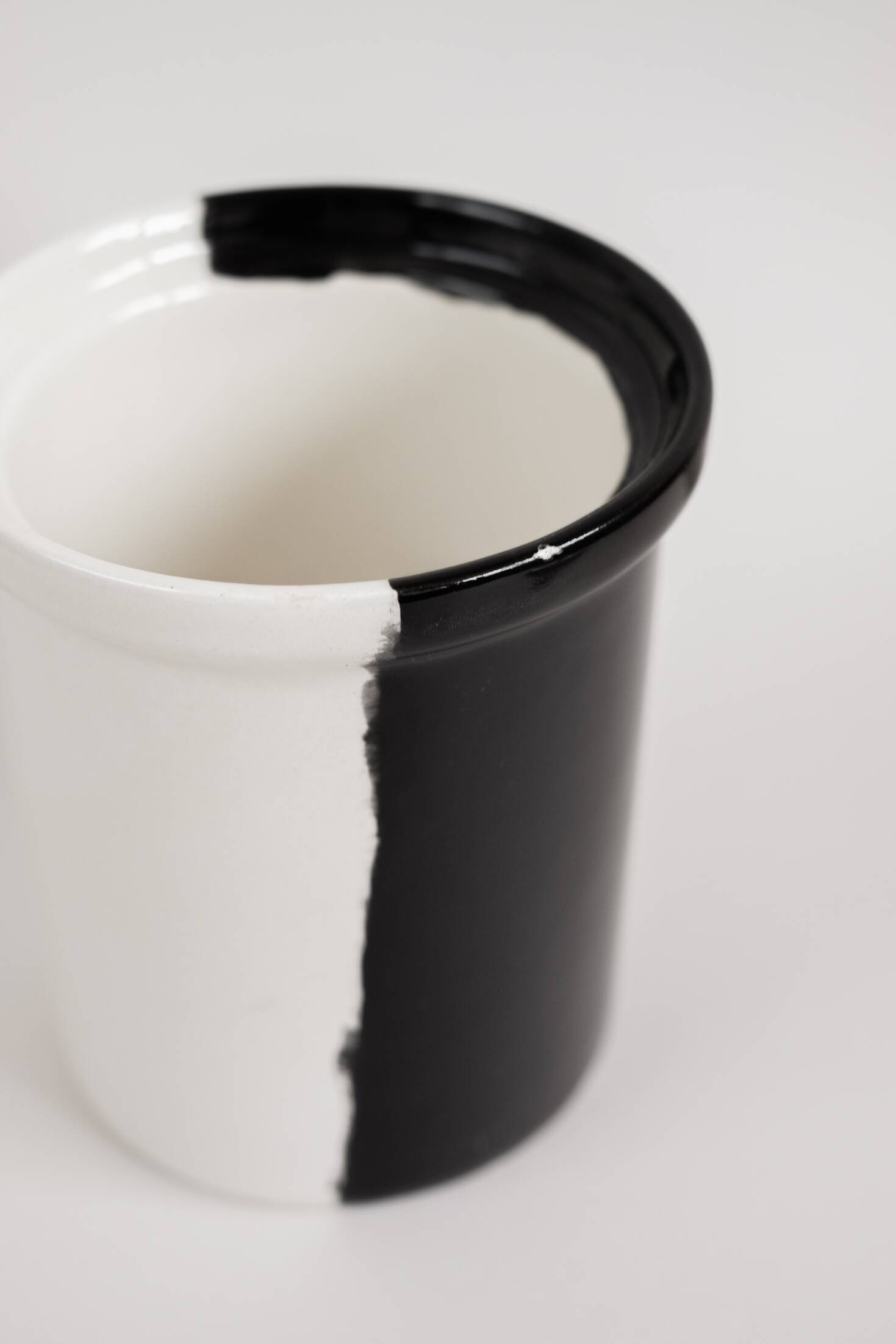 Pot en céramique fait main Ying-Yang
