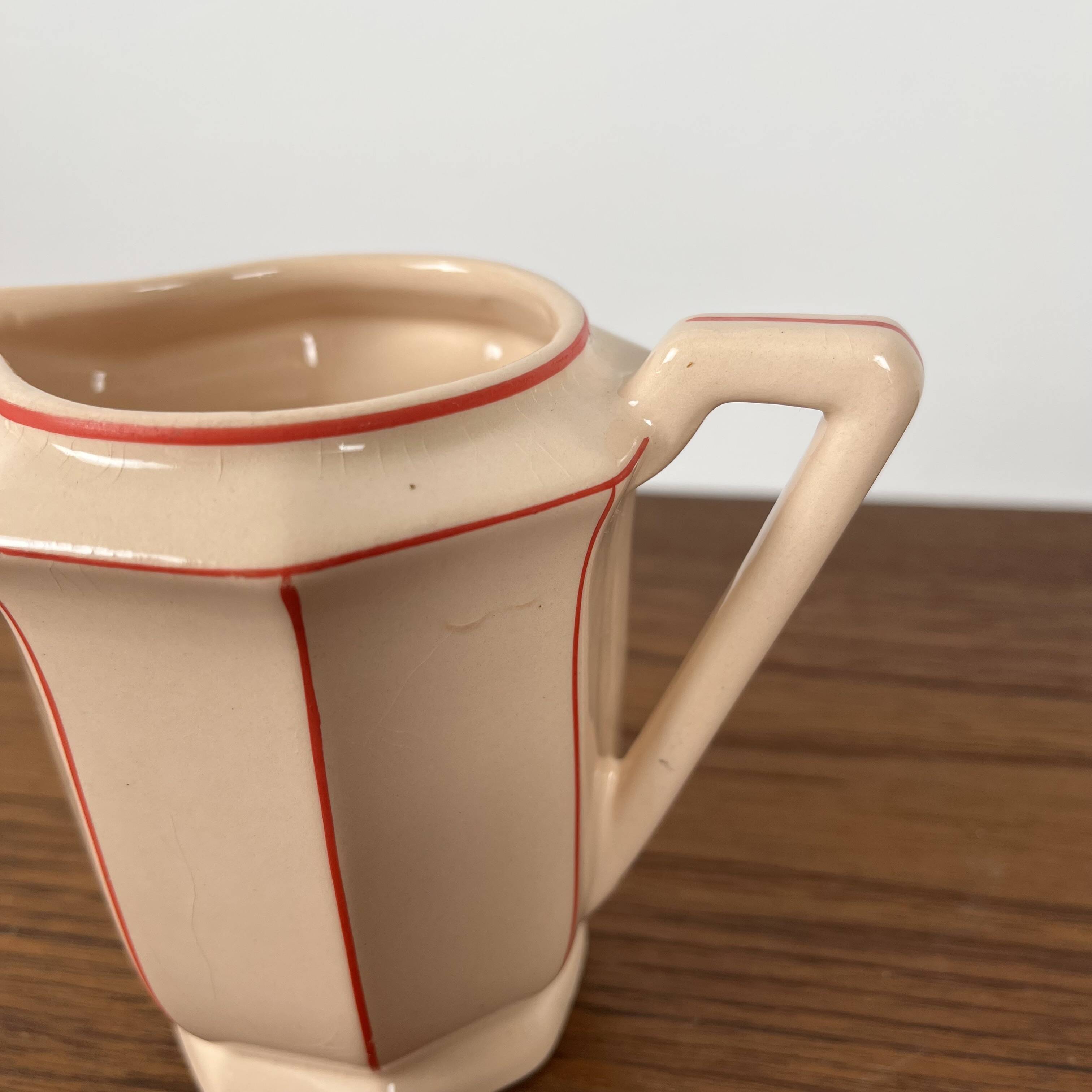 Digoin-Sarrguemines Art Deco pink and red coffee/tea set