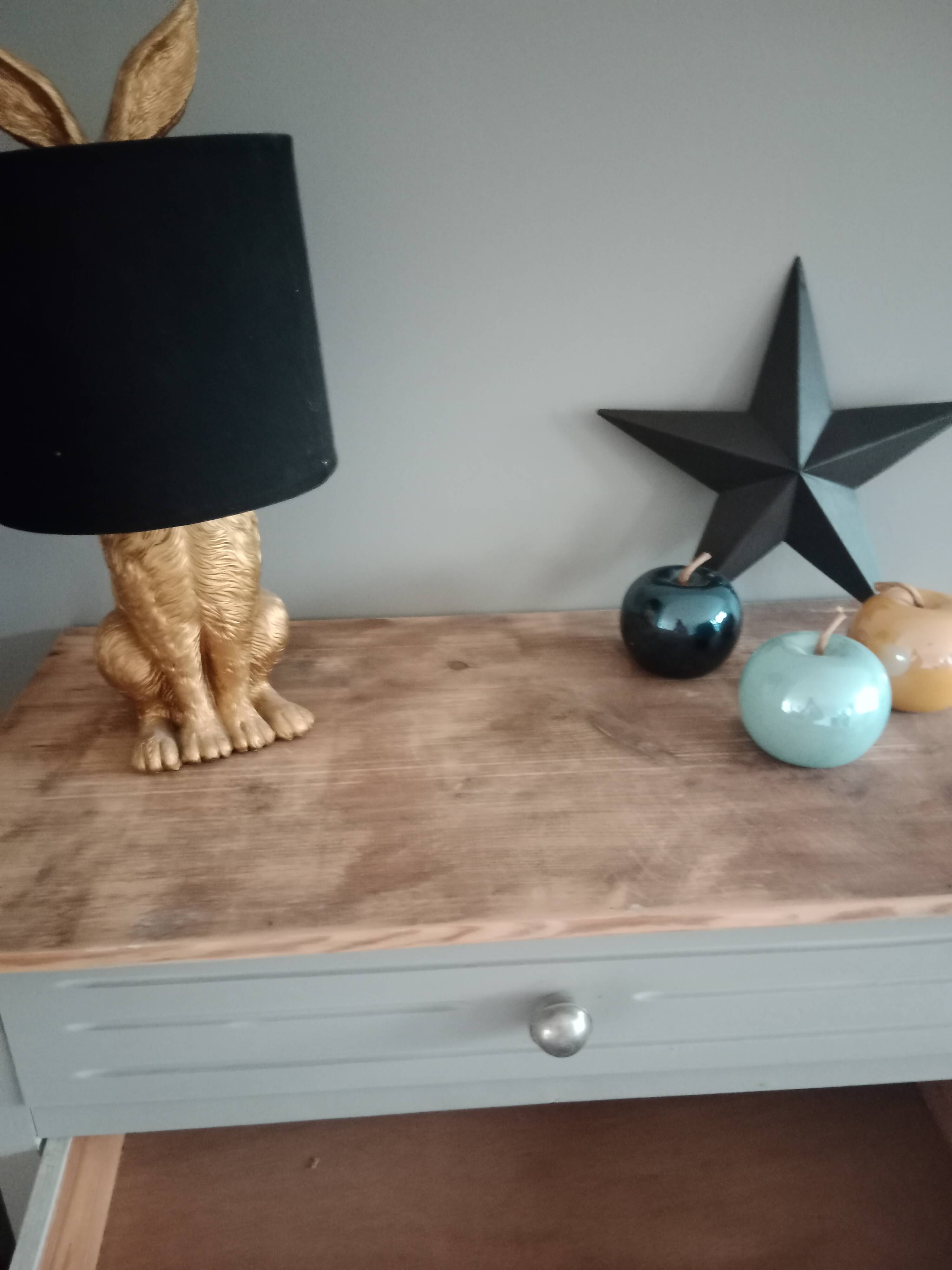 Parisian bonnetière