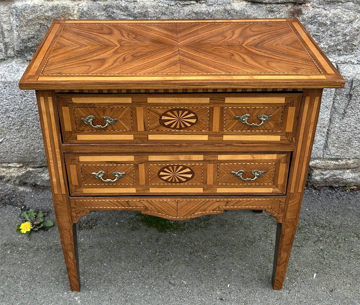 Commode d’appoint Empire tardif en marqueterie fine – fin XIXᵉ siècle