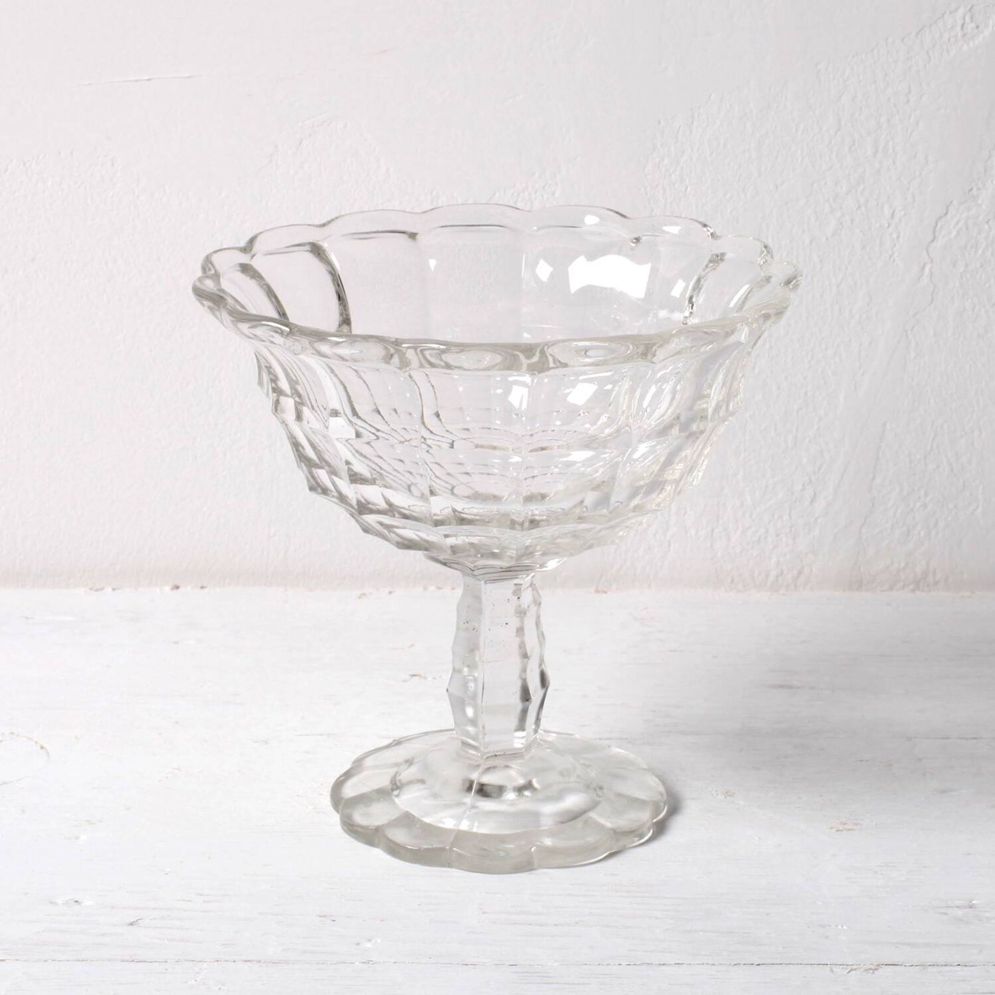 Rare Vintage Glass Pedestal Bowl: Rudolf Schröter Inwald Lord Design / 1935