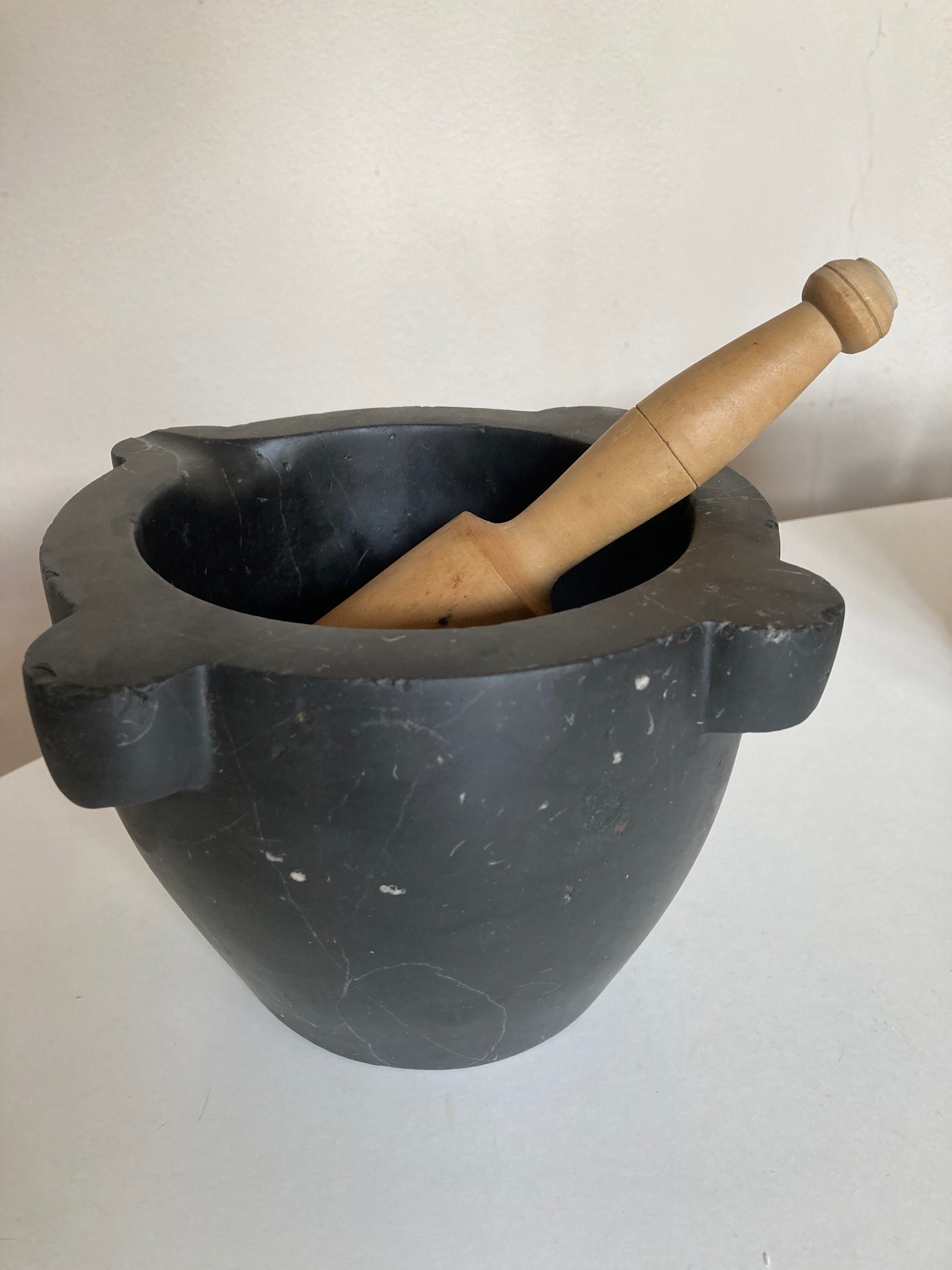 Marble mortar and 19th boxwood pestle