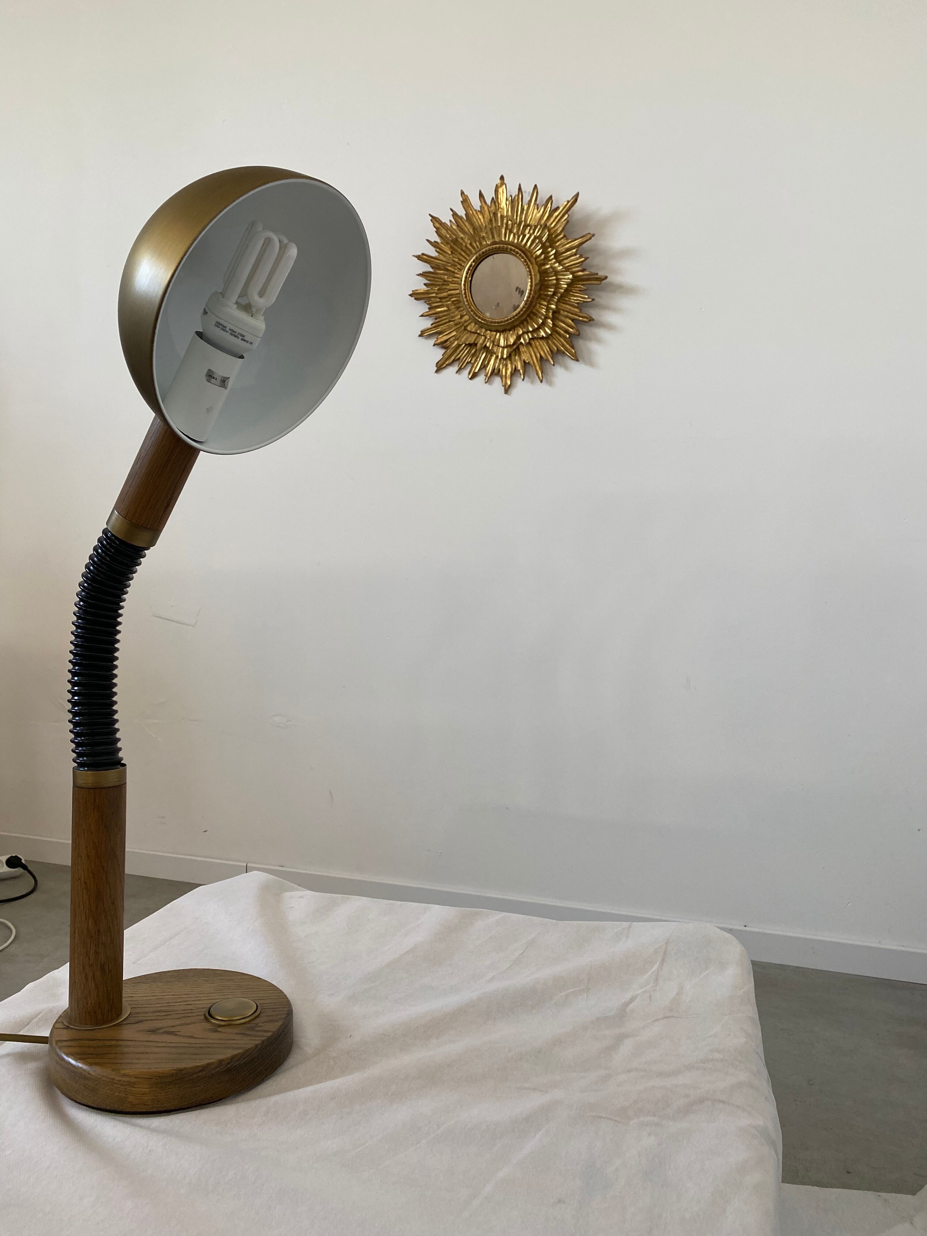 Old desk lamp design HILLEBRAND year 70 brass wood