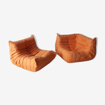 Pair of « Togo » armchairs, model designed by Michel Ducaroy 1973