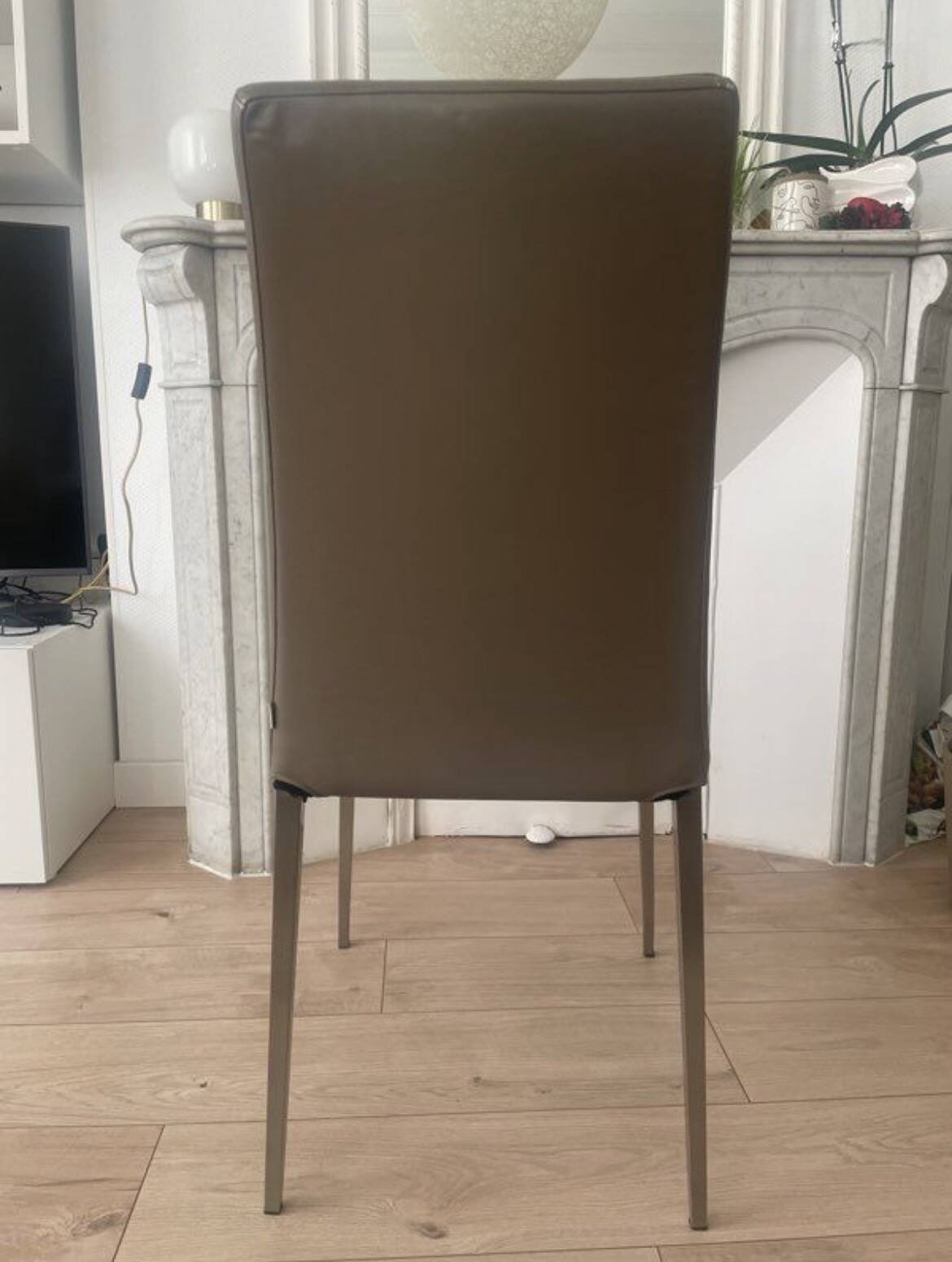 Dining chairs BoConcept taupe leather