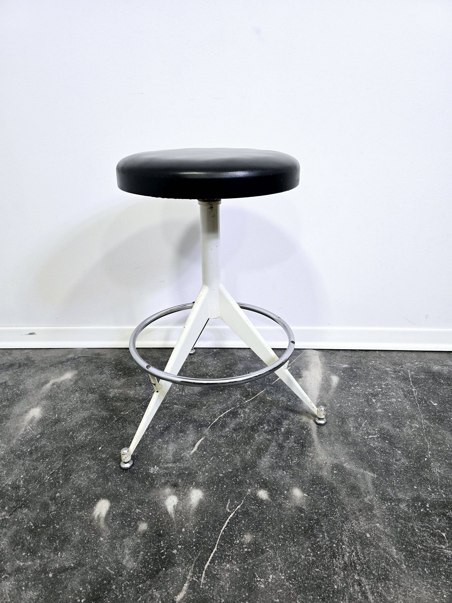 STOOL 1970s