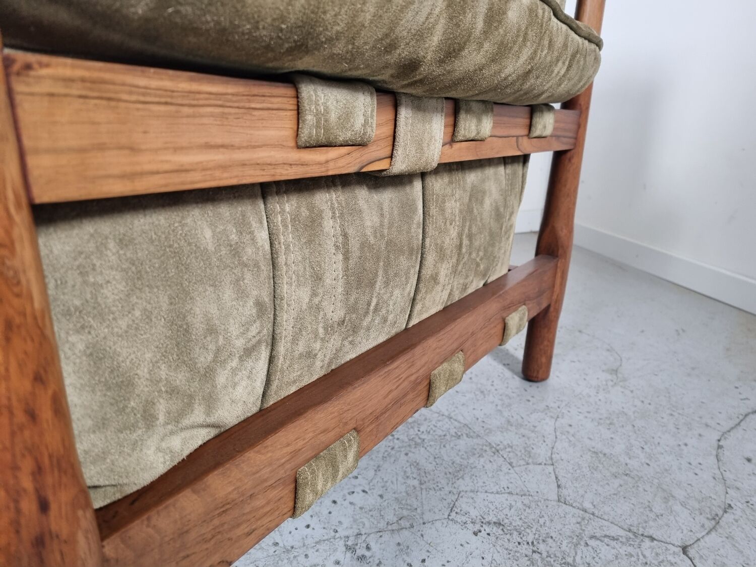 Pair of Brazilian rosewood armchairs, 70s
