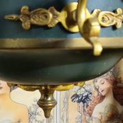Antique gilded bronze chandelier with six arms, in Empire style.