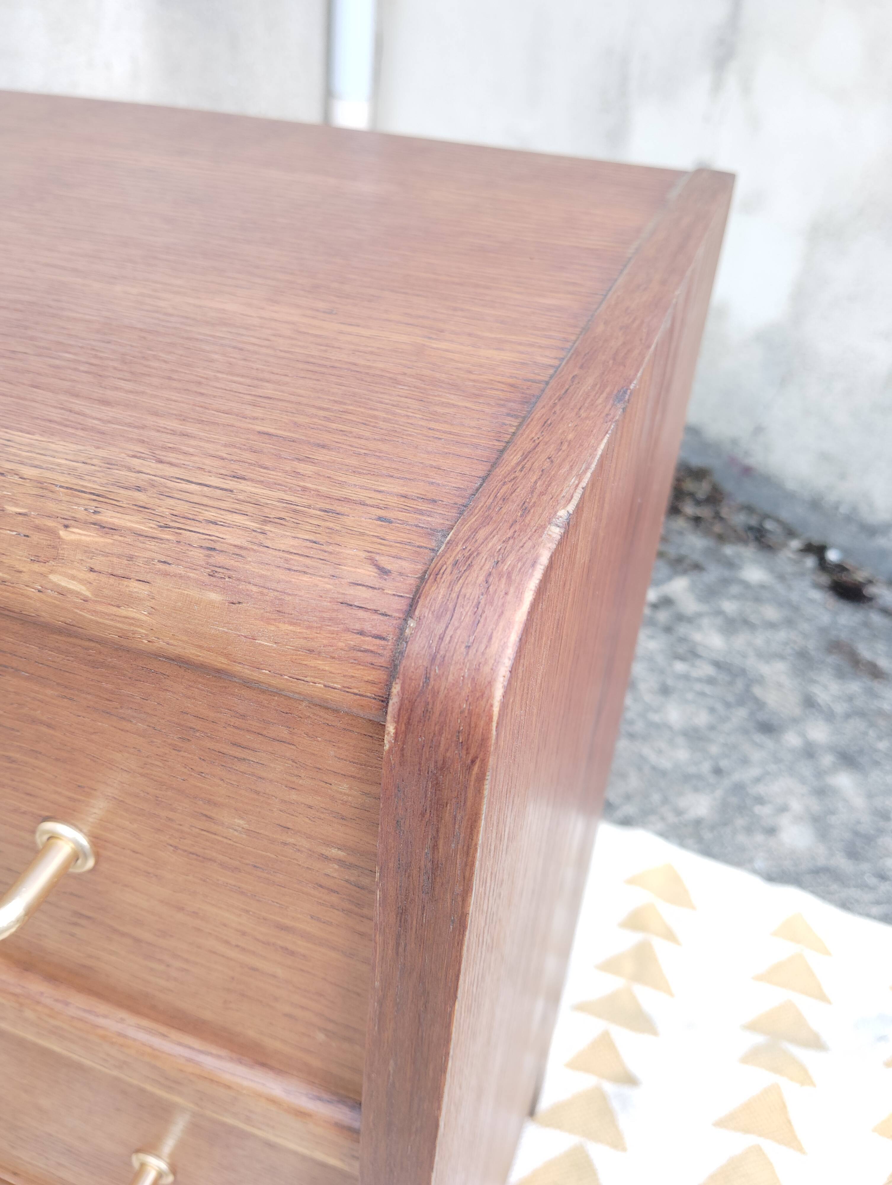 Small vintage chest of drawers