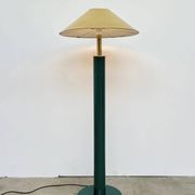 Lacquered metal floor lamp in green with a golden shade — Coolie shape — 1970s-80s