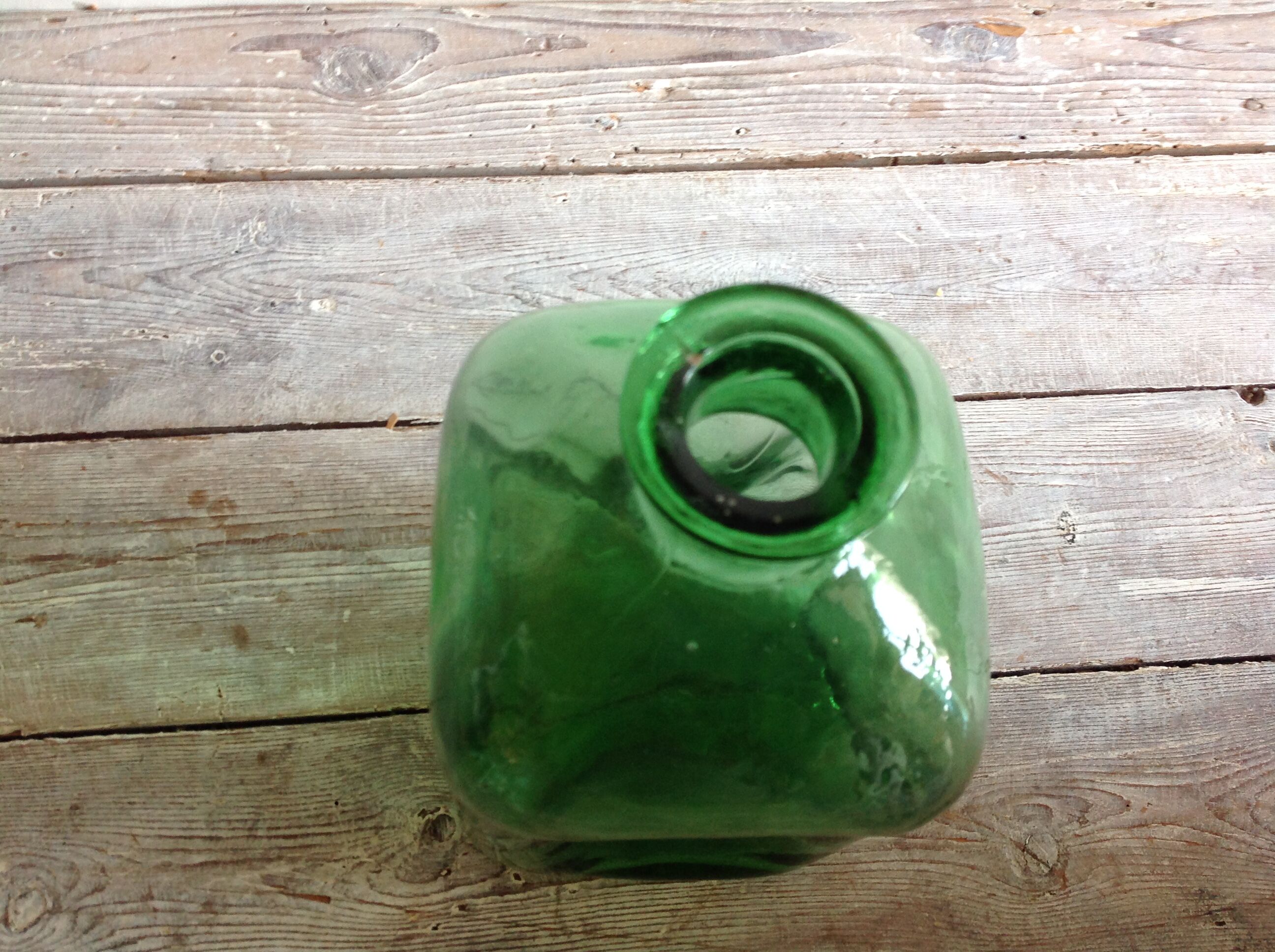 Carafe verte vintage