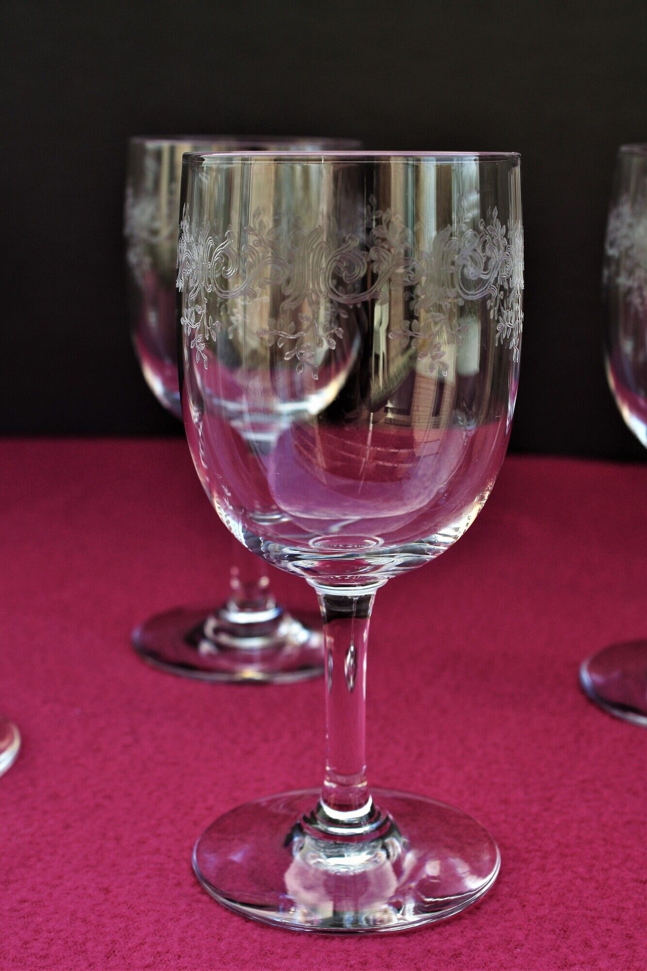 Série de 6 verres à eau en cristal de Baccarat modèle Sévigné