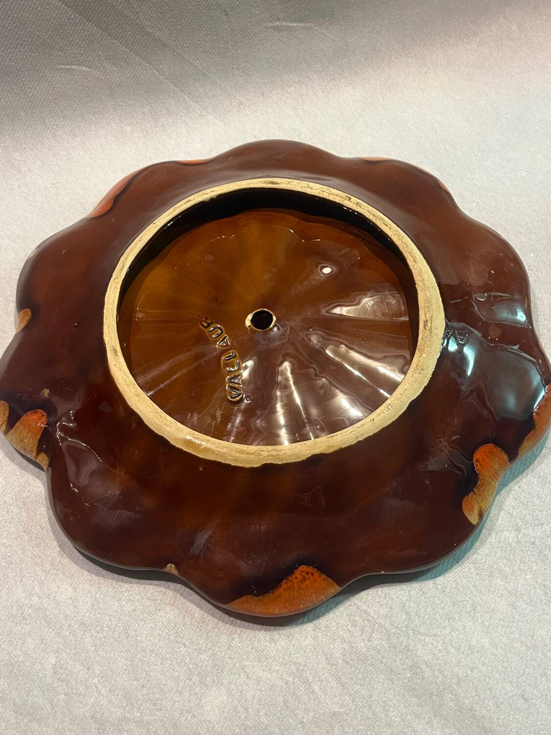 Plate signed Vallauris